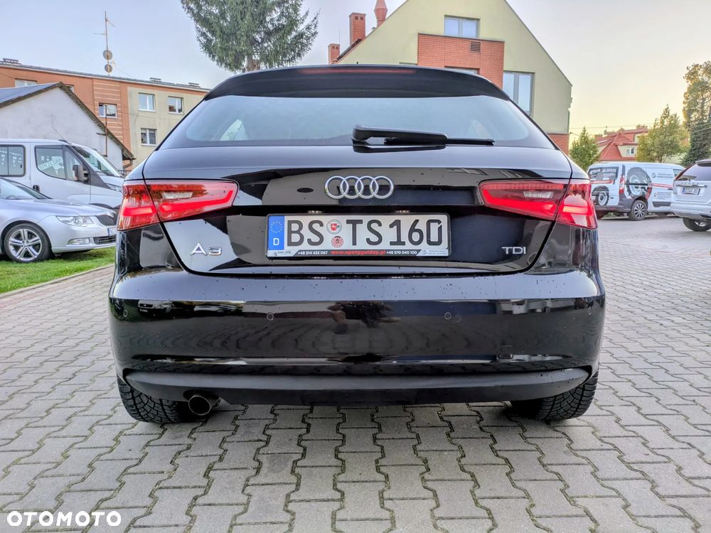 Audi A3 1.6 TDI S tronic - 10