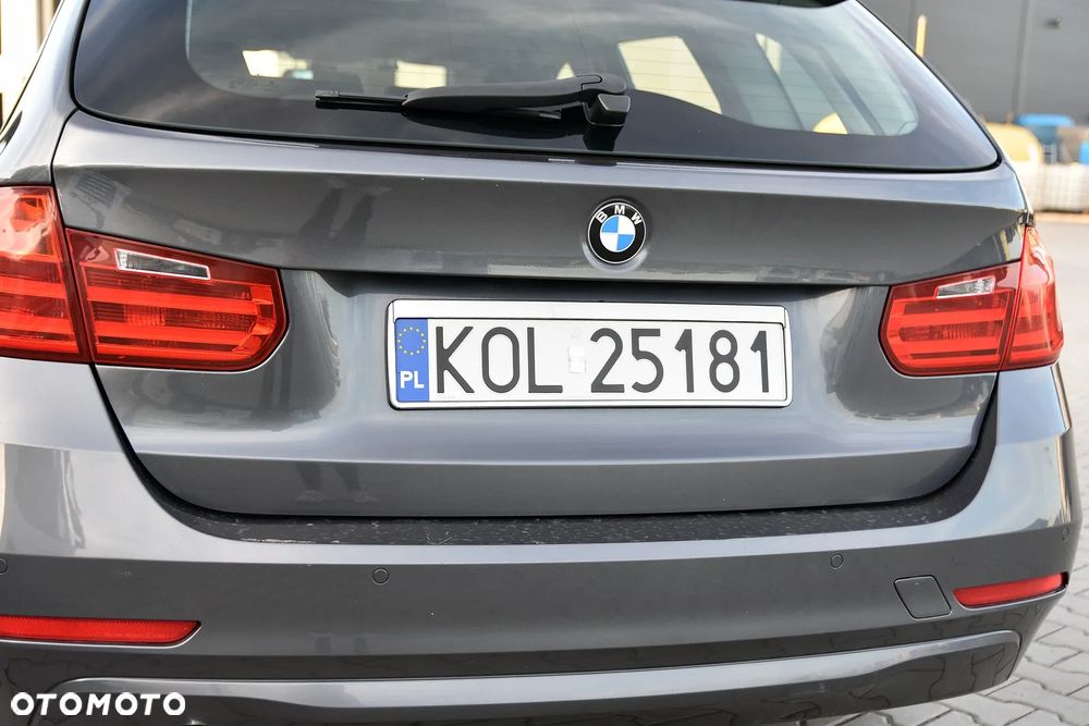 BMW Seria 3 320d - 6