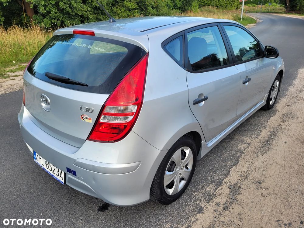Hyundai i30 1.4 FIFA WM Edition - 3