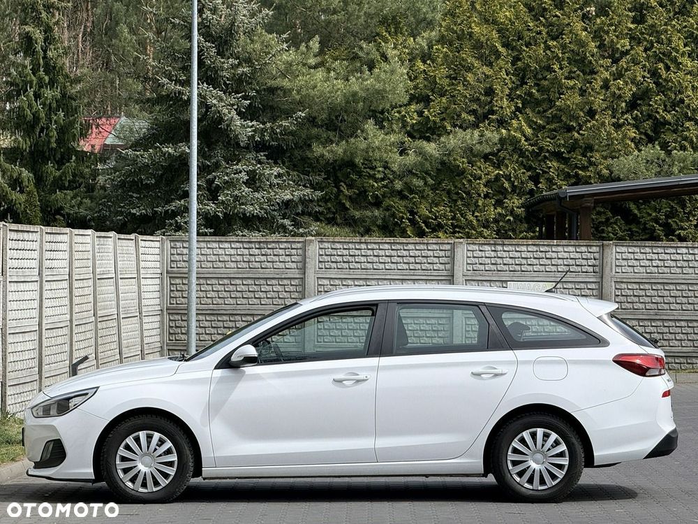 Hyundai i30 1.6 CRDI EDITION 30+ - 33