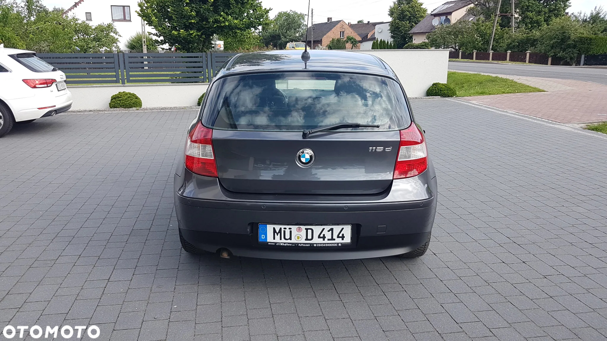 BMW Seria 1 118d - 28