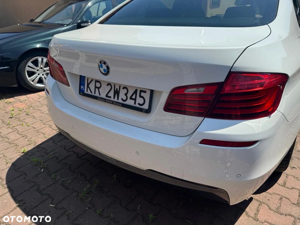BMW Seria 5 520d xDrive - 6