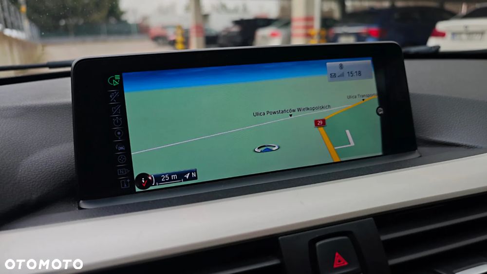 BMW Seria 3 318d Blue Performance Sport Line - 14