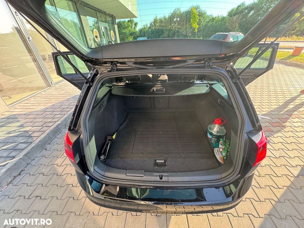 Volkswagen Golf 2.0 TDI DSG GTD - 5