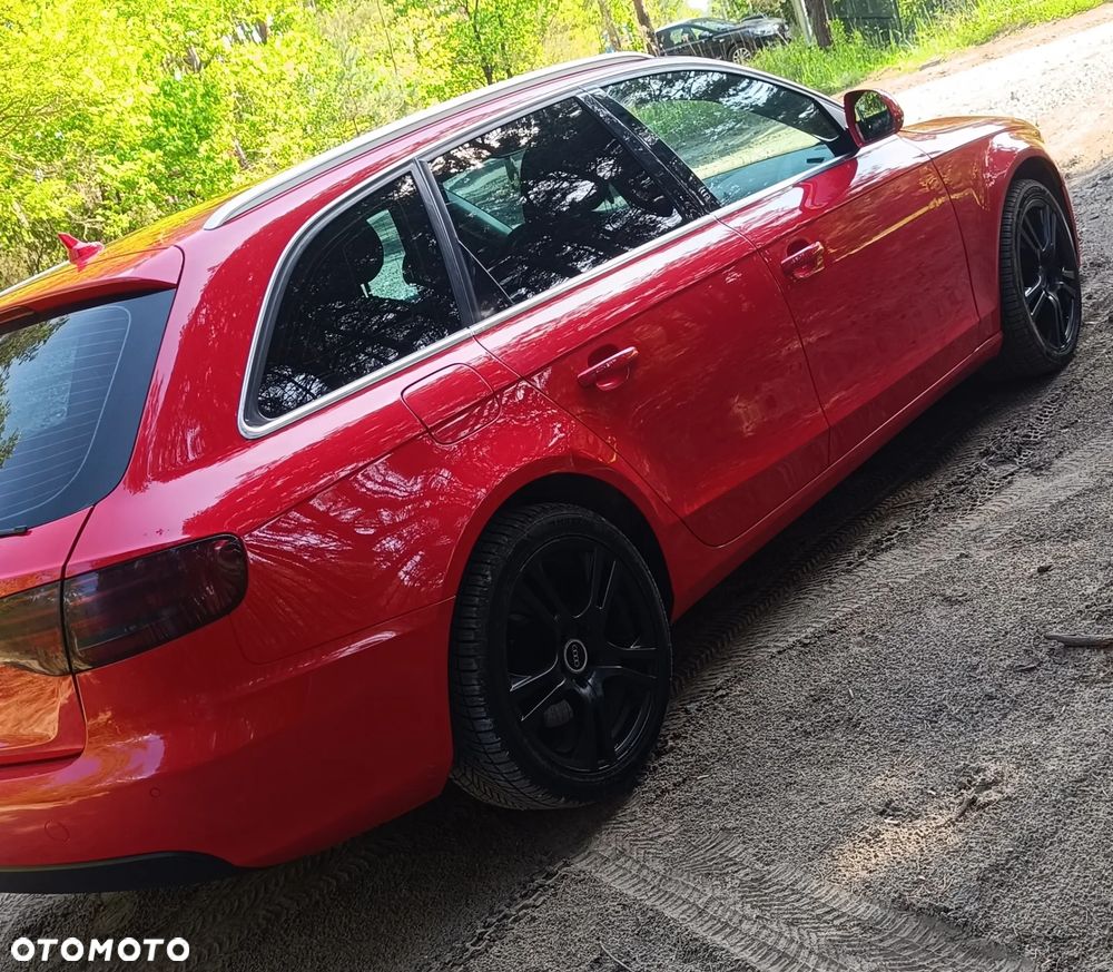 Audi A4 Avant 2.0 TDI Multitronic - 9