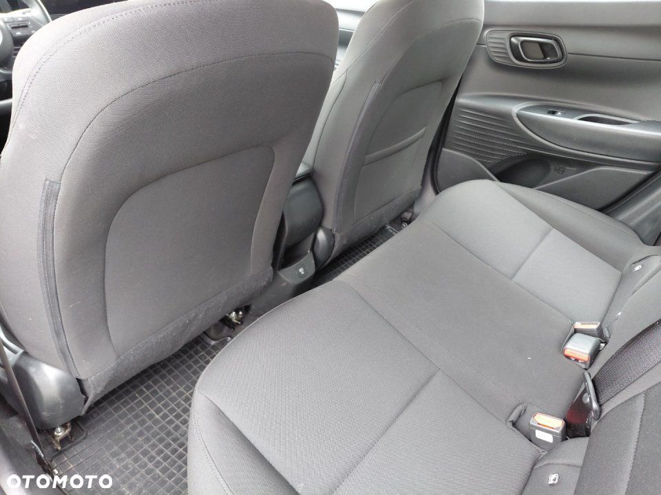 Hyundai i20 - 33