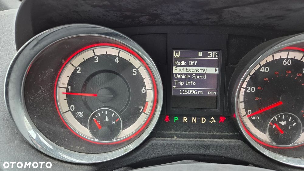 Dodge Grand Caravan - 3