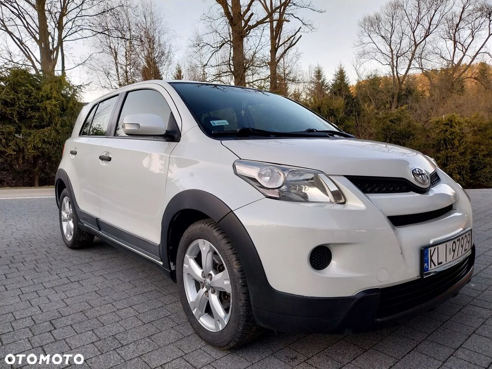 Toyota Urban Cruiser 1.4 D-4D Sol 4x4 EU5 - 3