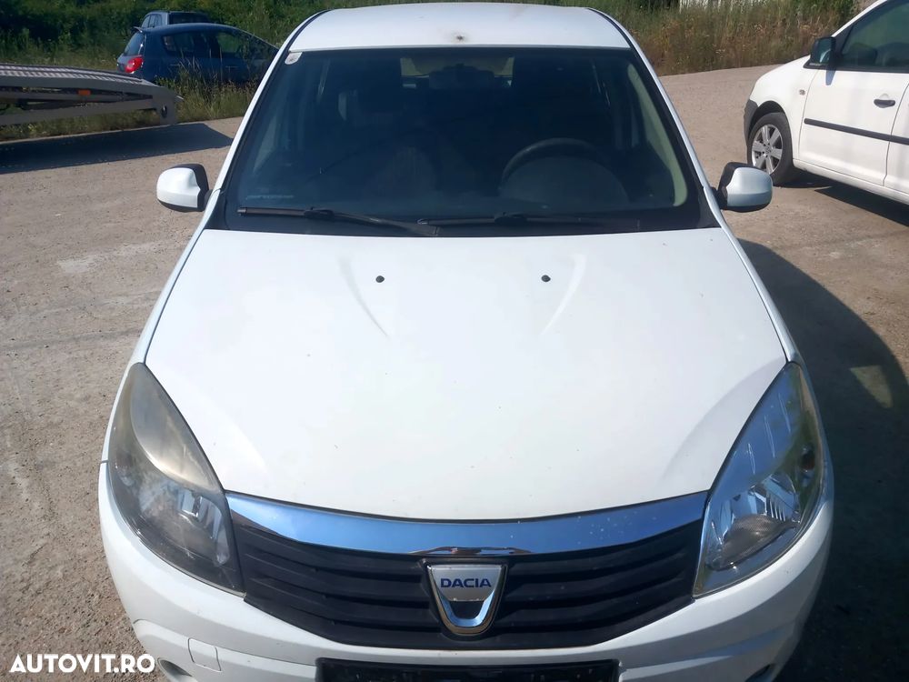 DACIA Sandero 2010 — imagine 2