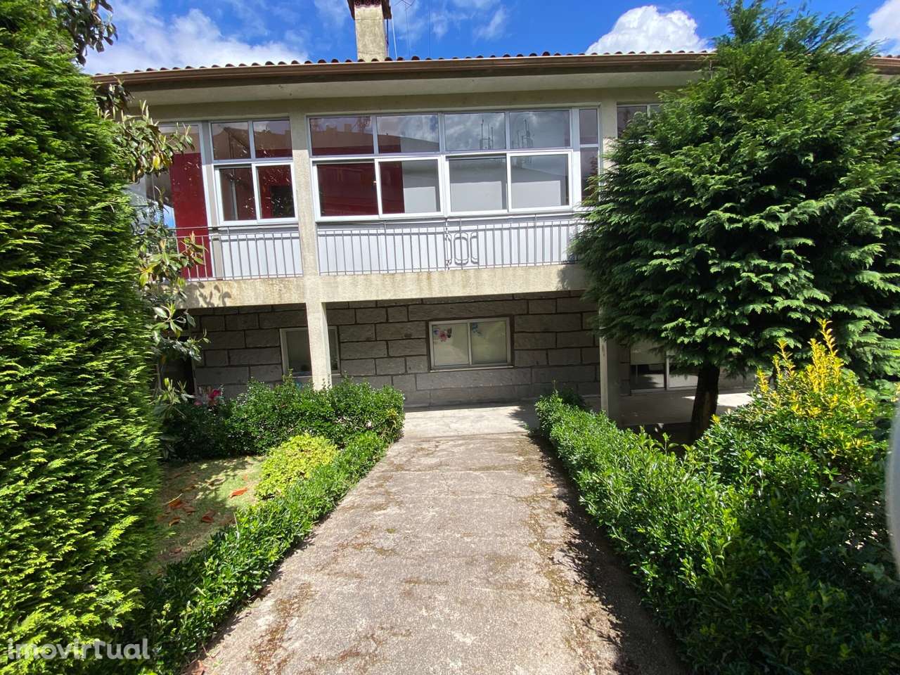 Prédio de escritórios -  Joane, Vila Nova de Famalicão - Grande imagem: 4/26