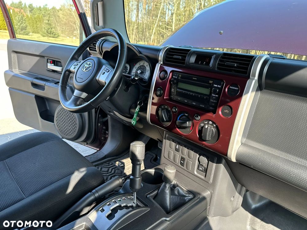 Toyota FJ 4.0 - 32