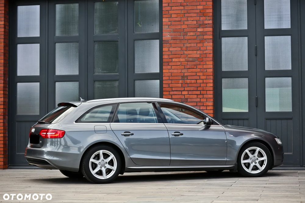 Audi A4 Avant 2.0 TDI DPF quattro S tronic S line Sportpaket - 17
