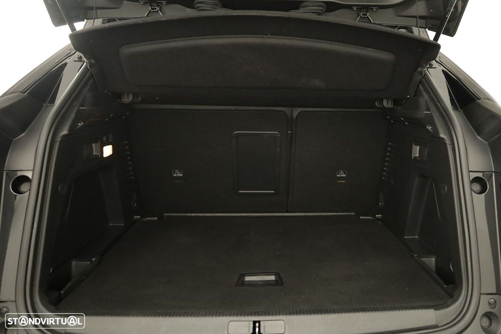 Peugeot 3008 1.2 PureTech GT EAT8 - 24