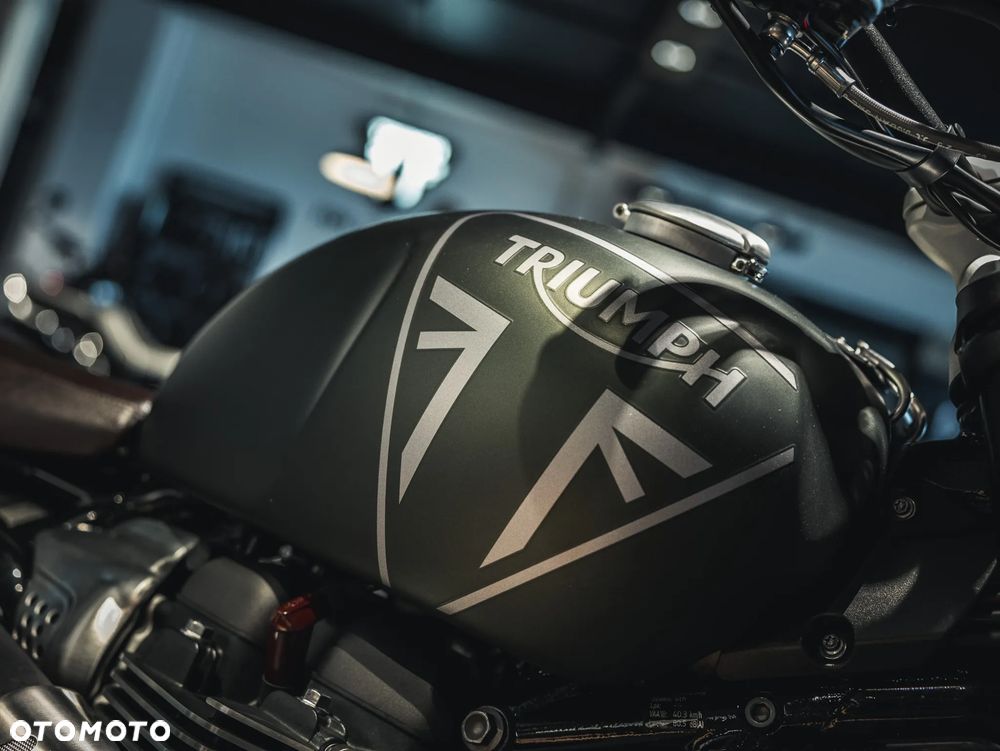 Triumph Scrambler - 3