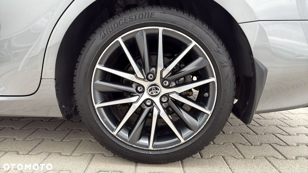 Toyota Camry 2.5 Hybrid Prestige CVT - 27