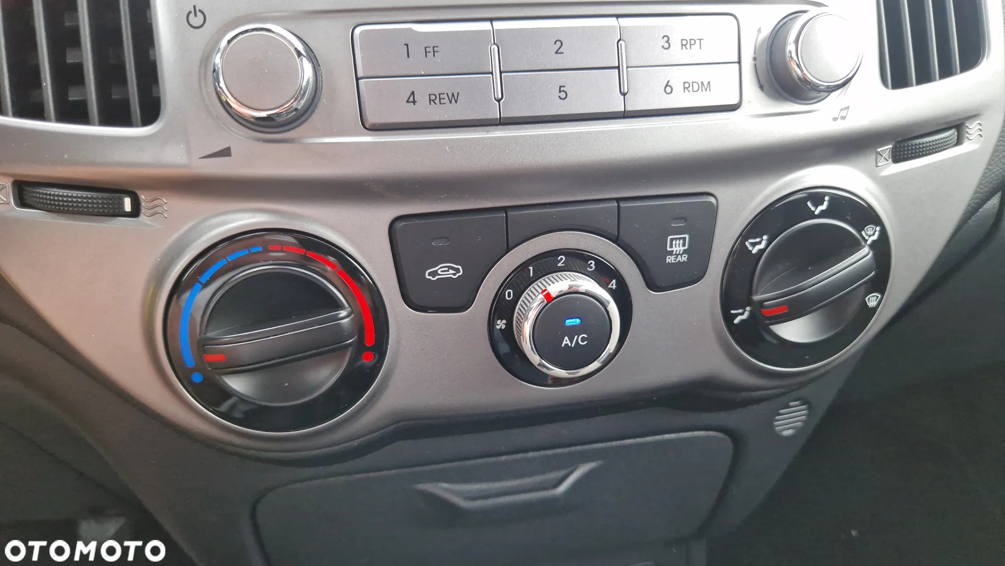 Hyundai i20 1.2 Fifa World Cup Edition - 16