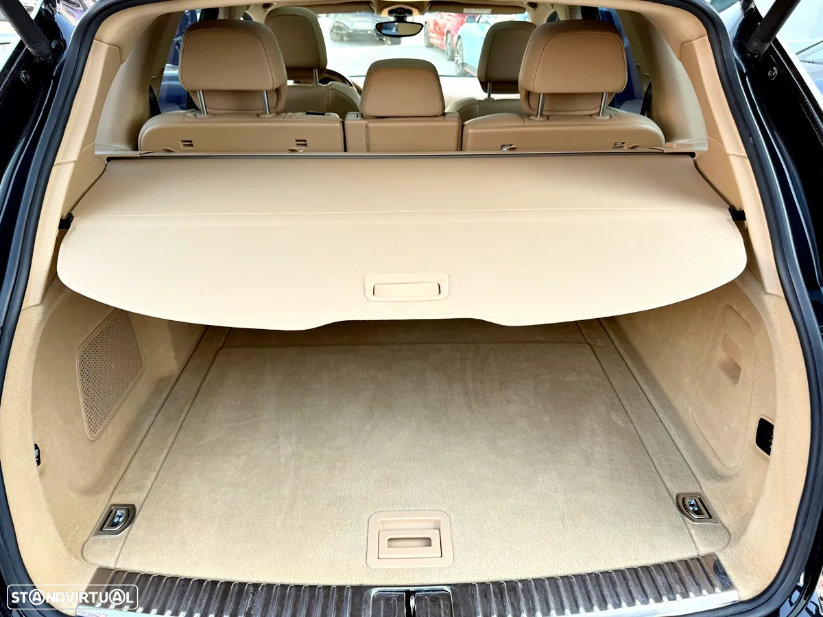Porsche Cayenne Platinum Edition - 38