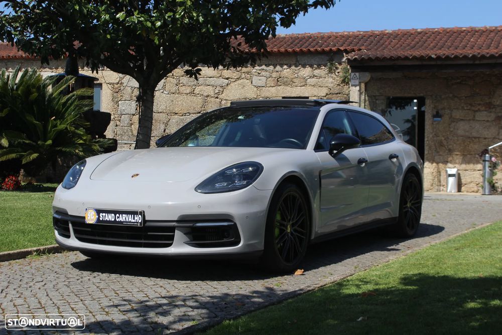 Porsche Panamera Sport Turismo 4 E-Hybrid Platinum Edition - 1