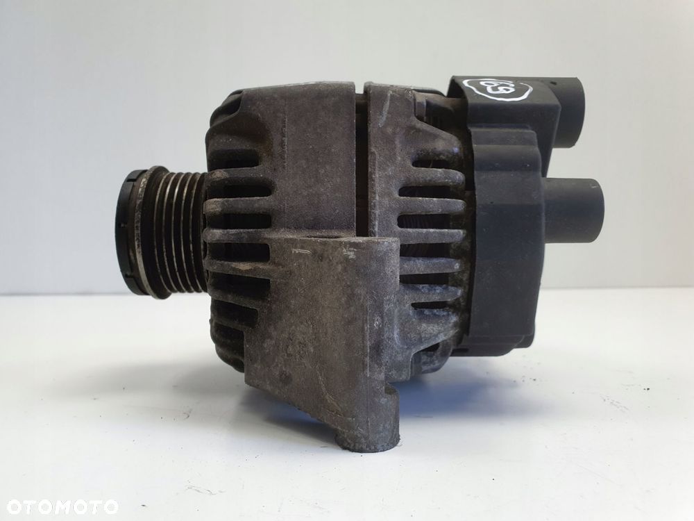 ALTERNATOR Fiat Doblo II 1.3 M-JET _ 51944878 120A valeo Alternator - 5