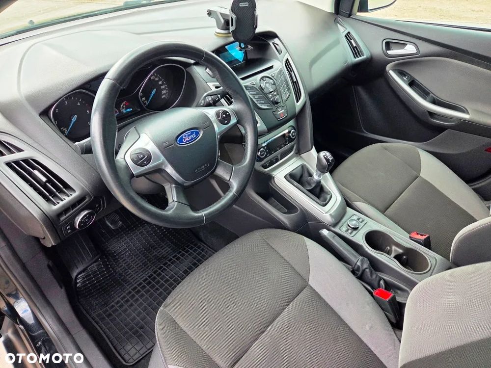 Ford Focus 1.6 TDCi DPF Start-Stopp-System Business - 26