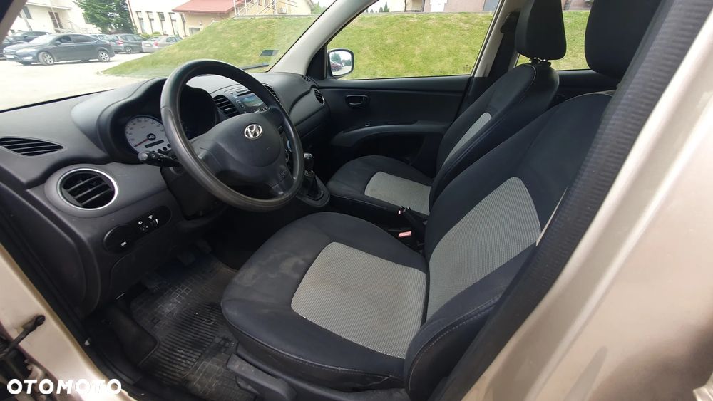 Hyundai i10 1.1 Premium - 8