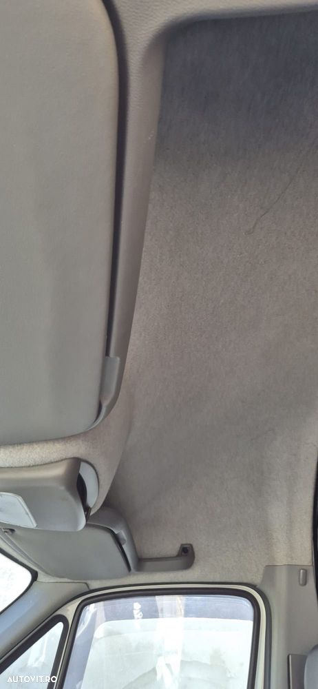 Volkswagen CRAFTER - 7