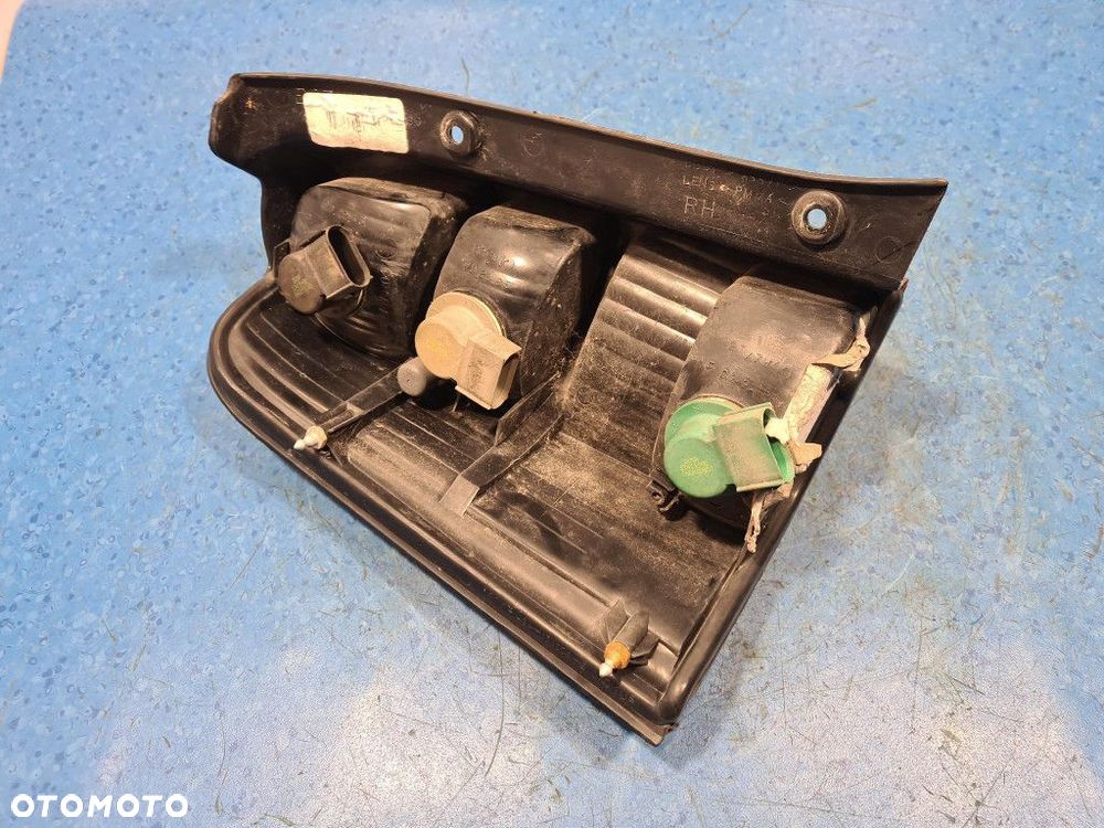 FORD MAVERICK II LIFT LAMPA TYŁ PRAWA ZEWNĘTRZNA - 7