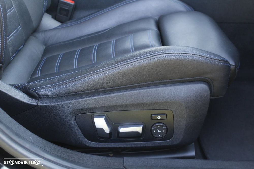 BMW 330 e Touring xDrive Aut. M Sport - 23