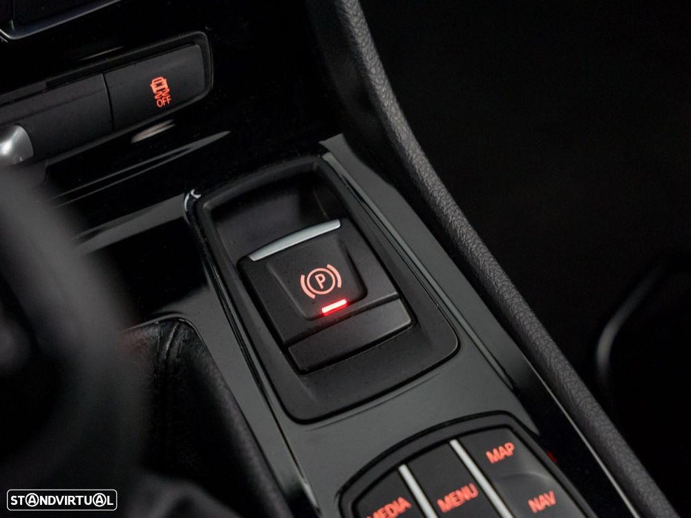 BMW 216 Active Tourer d Advantage - 21