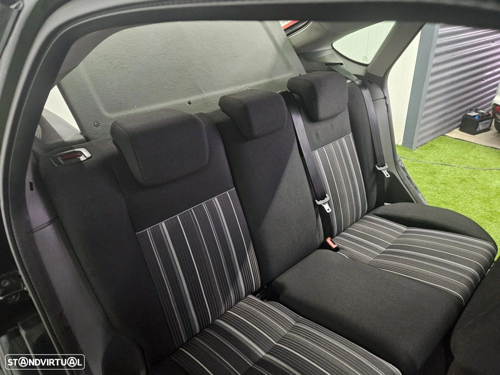 Ford Focus 1.6 TDCi Trend - 20