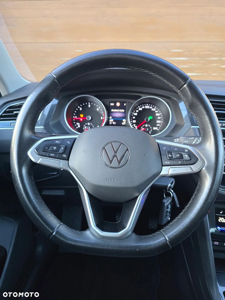 Volkswagen Tiguan 2.0 TDI SCR 4Motion DSG IQ.DRIVE - 15