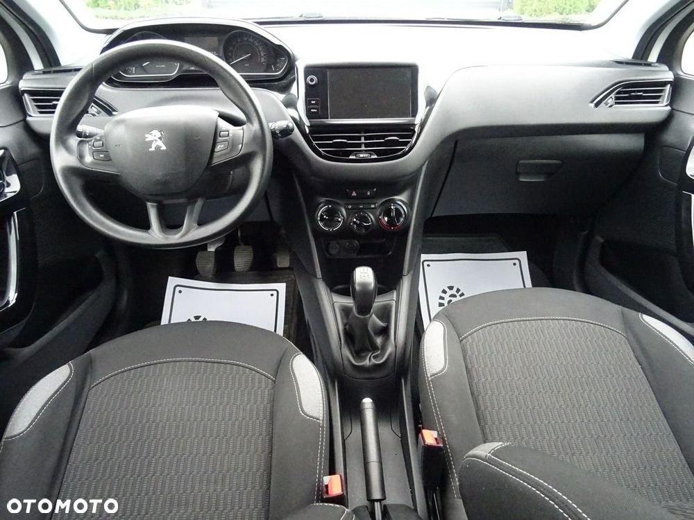 Peugeot 208 1.2 VTi Active - 12