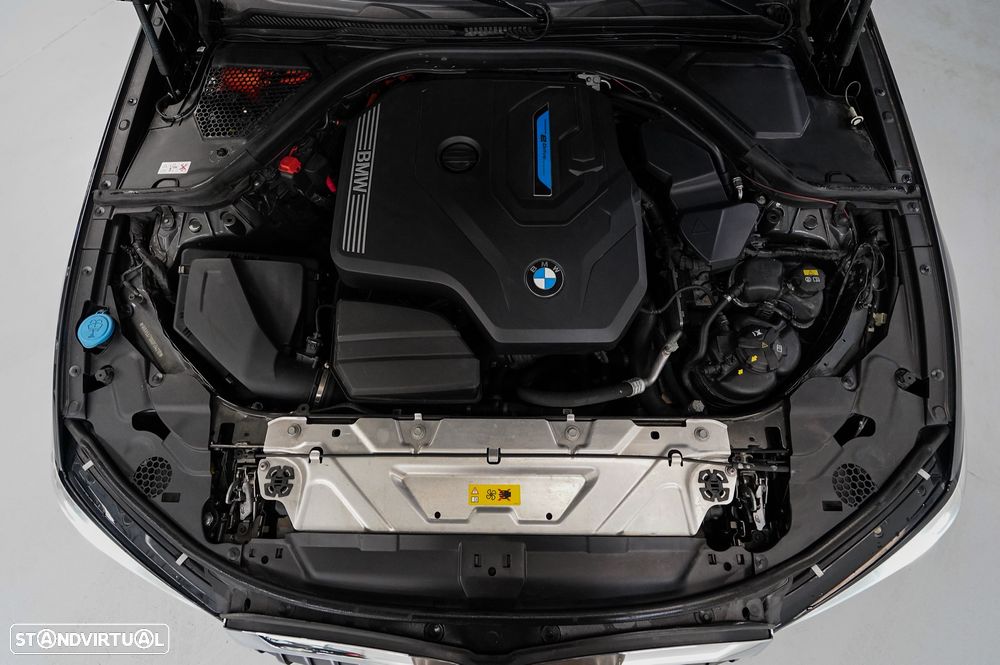 BMW 330 e Corporate Edition Auto - 34
