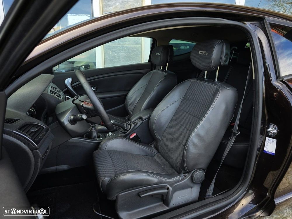 Renault Mégane Coupe 1.5 dCi GT Line CO2 Champion - 8