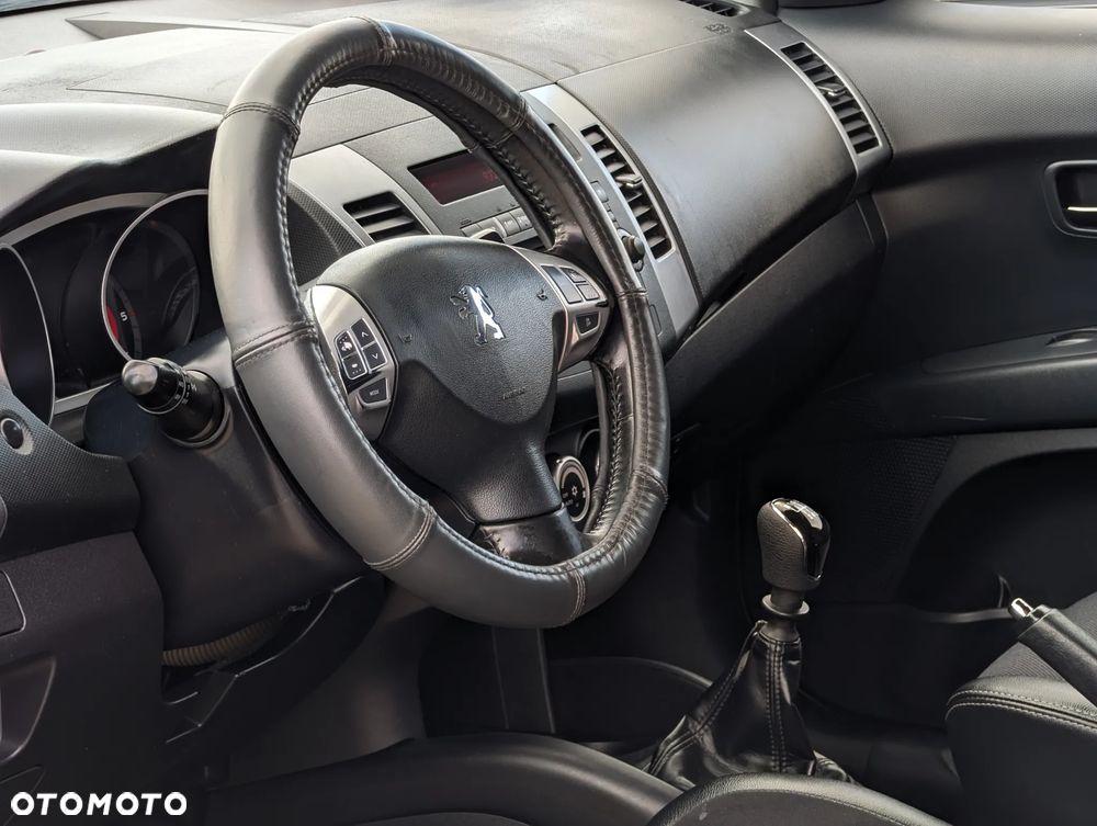 Peugeot 4007 HDI FAP 5-Sitzer Sport - 21