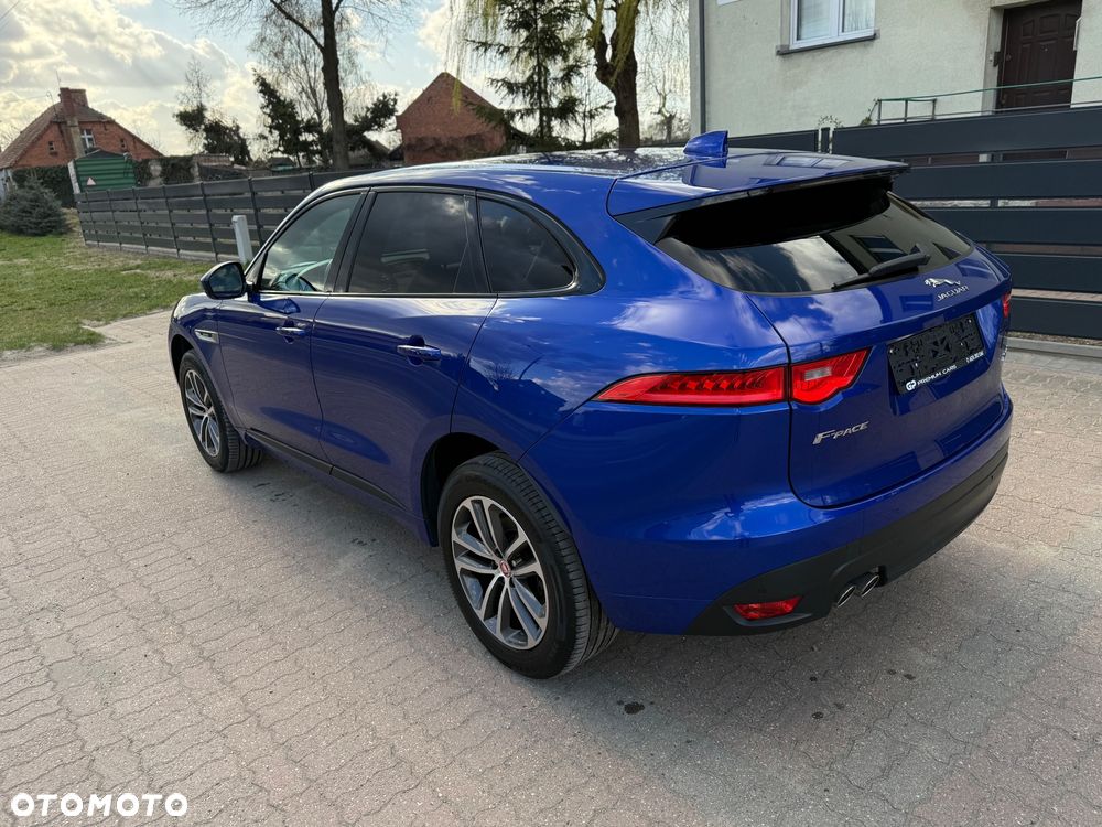 Jaguar F-Pace 20d AWD R-Sport - 9