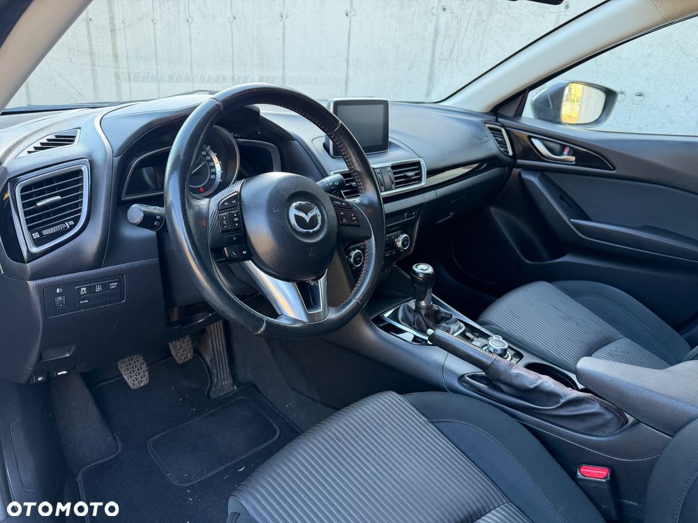 Mazda 3 - 9