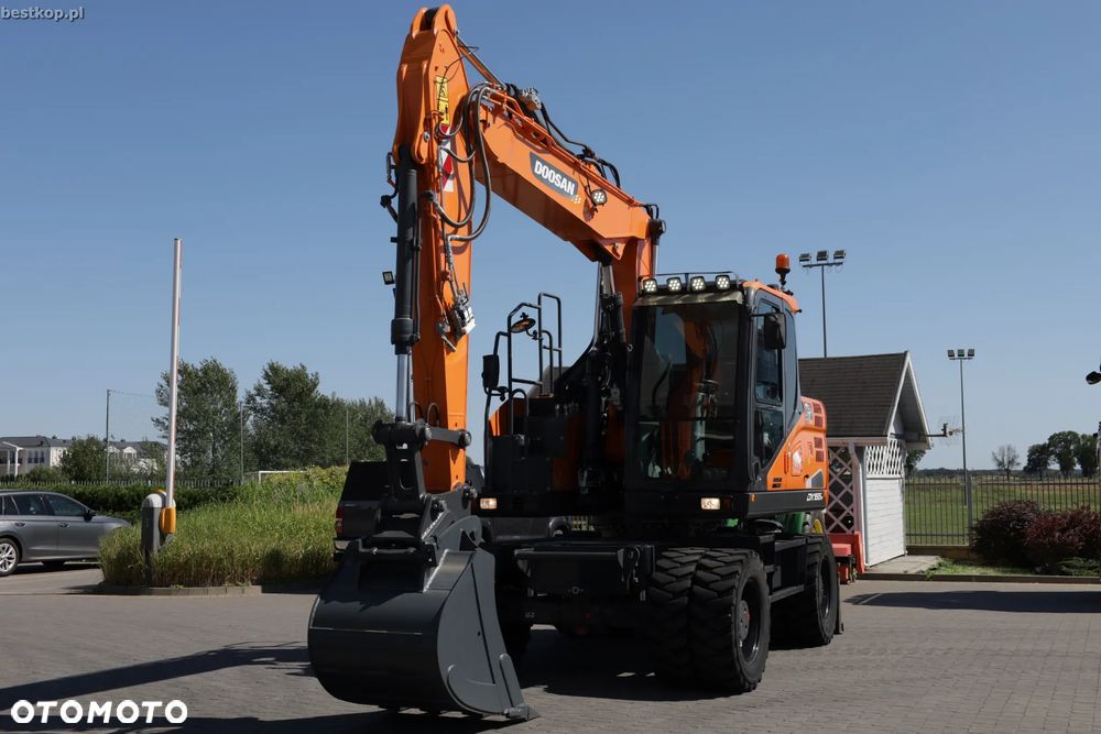 Doosan DX165W-5 - 14