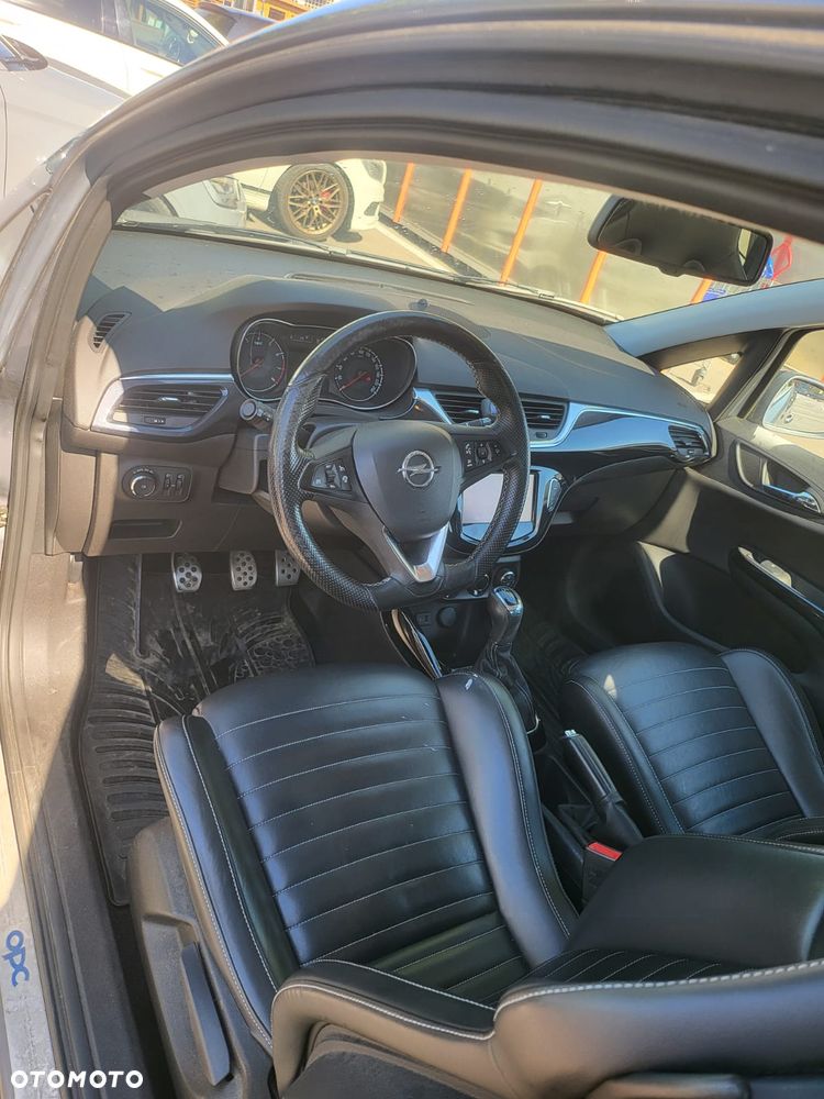 Opel Corsa 1.6 Turbo OPC - 12