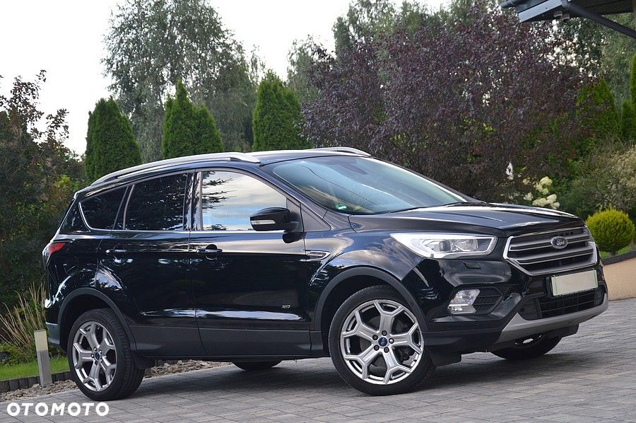 Ford Kuga 2.0 TDCi 4WD Titanium Plus - 4