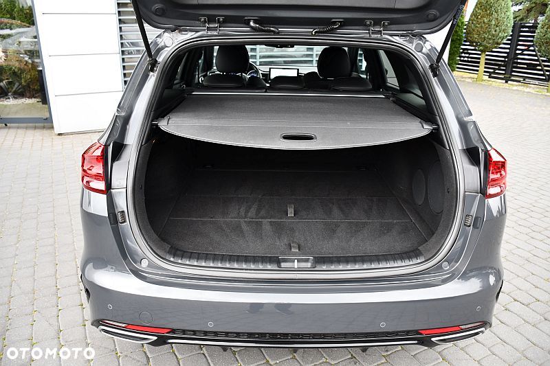 Kia Ceed 1.5 T-GDI OPF GT Line - 25