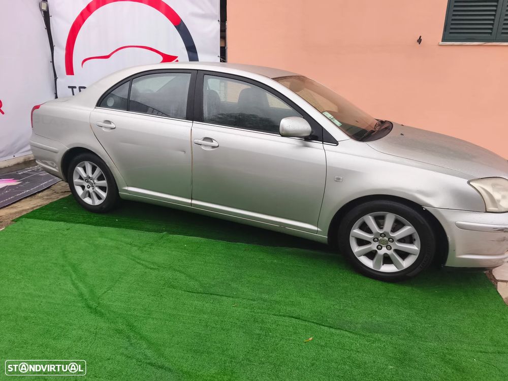 Toyota Avensis S/D 1.6 Executive - 31