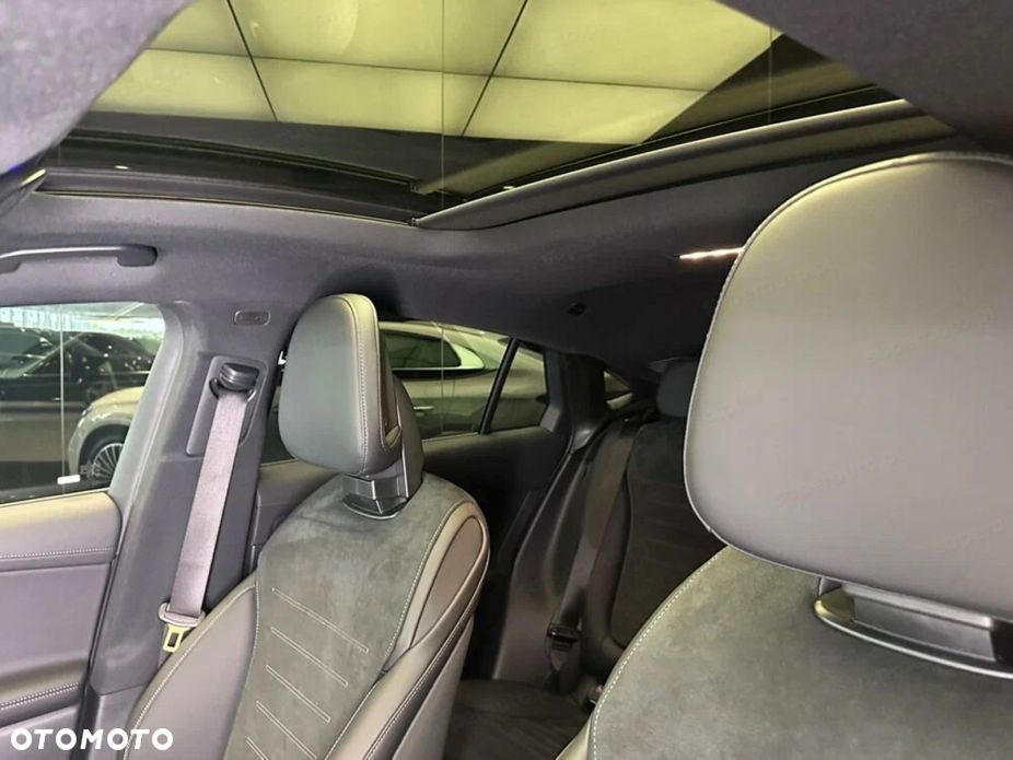 Mercedes-Benz GLC 300 mHEV 4-Matic AMG Line - 6