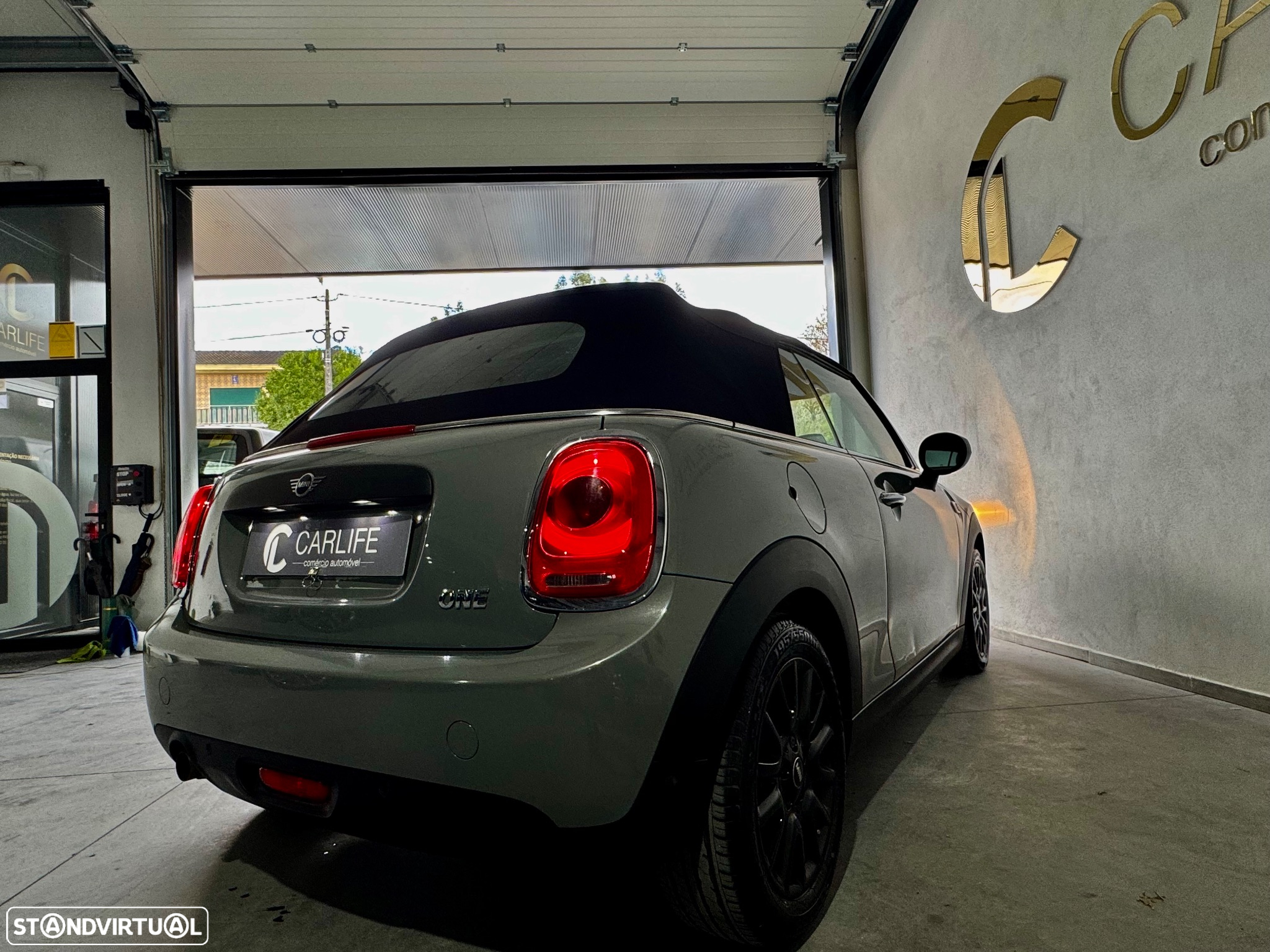 MINI Cabrio One - 16