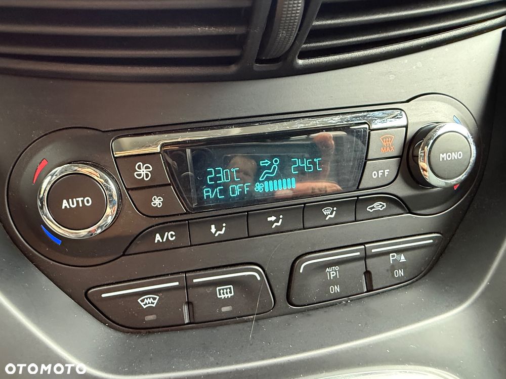 Ford Grand C-MAX 2.0 TDCi Titanium - 12