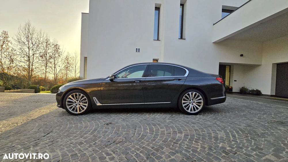 BMW Seria 7 730d xDrive - 7