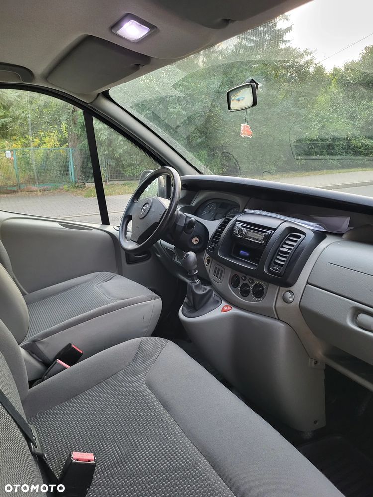 Opel Vivaro - 13