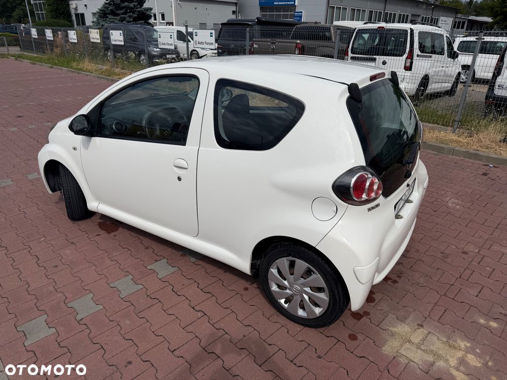Toyota Aygo - 4