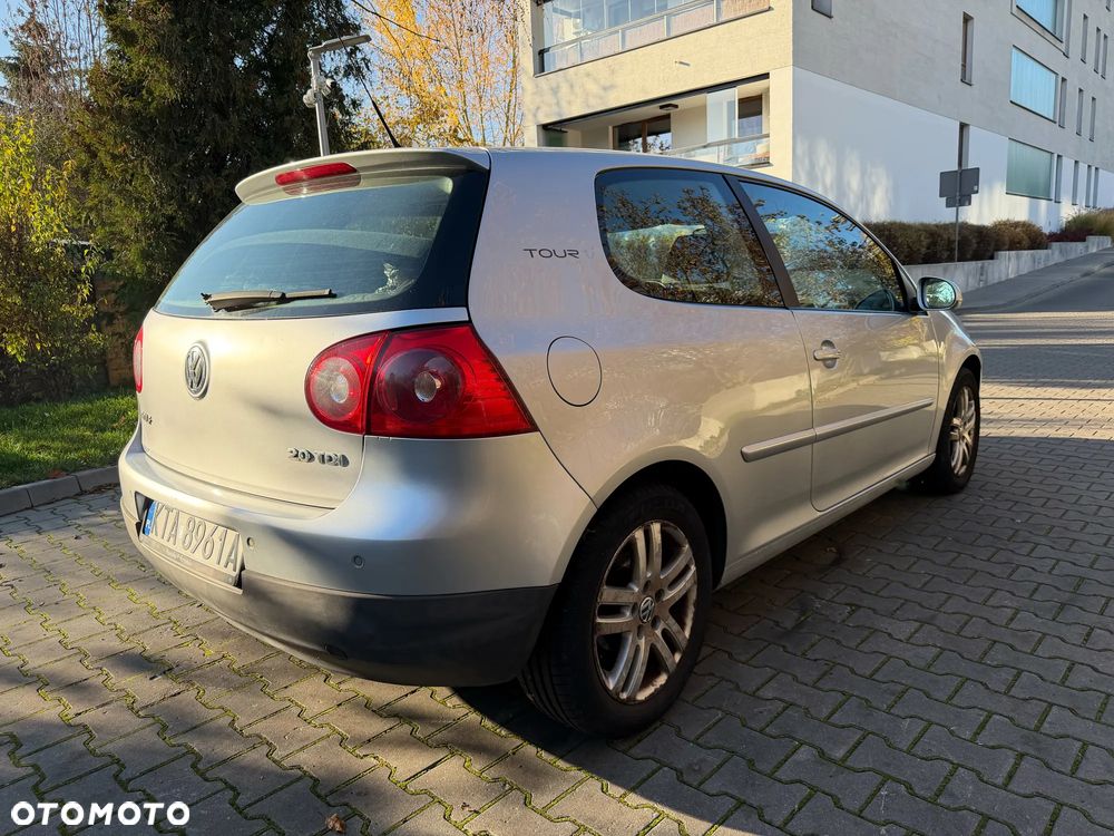 Volkswagen Golf 2.0 TDI Tour - 1