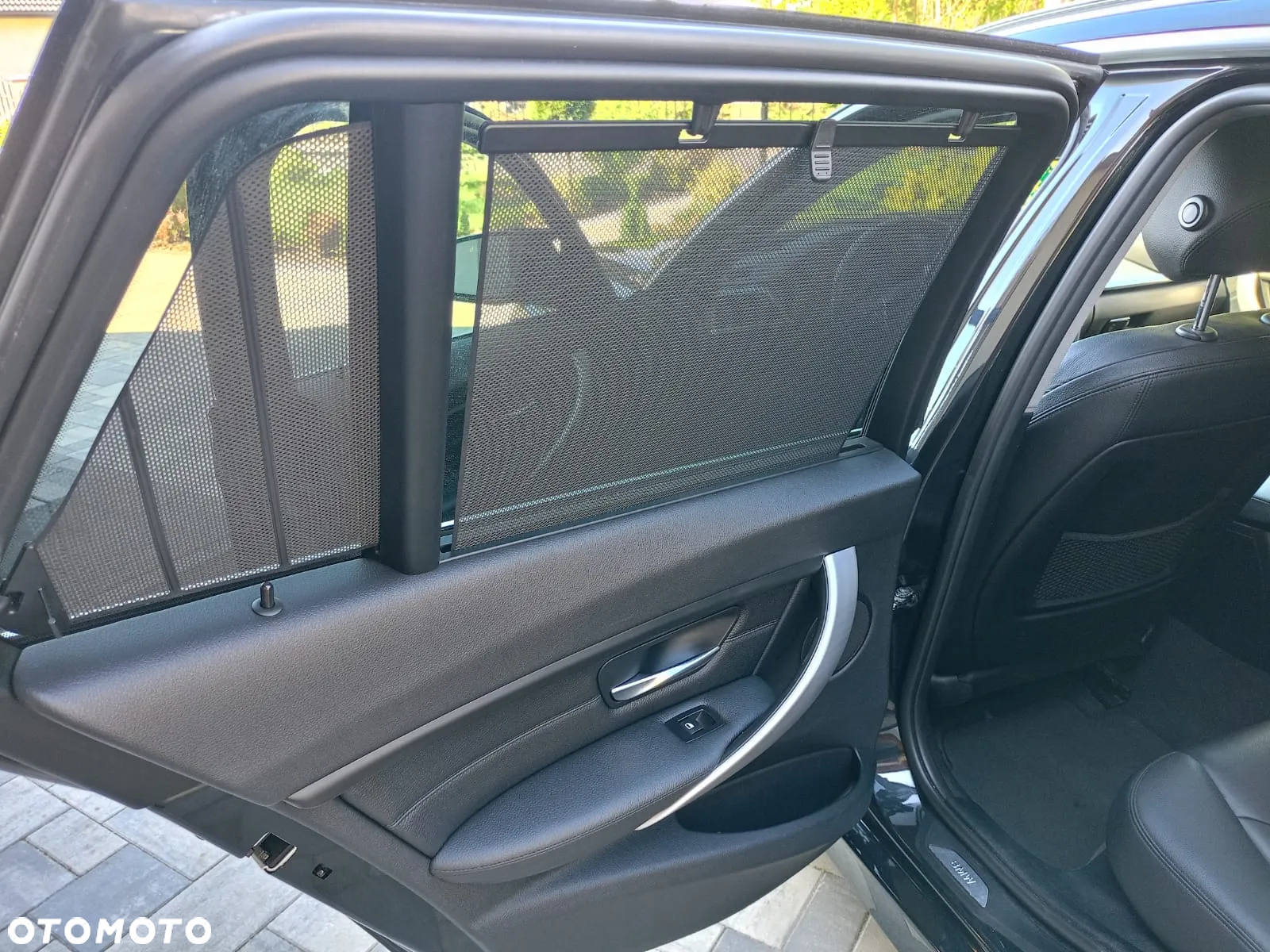 BMW Seria 3 325d - 13